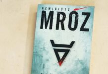 Feniks przedstawia- Remigiusz Mróz 1